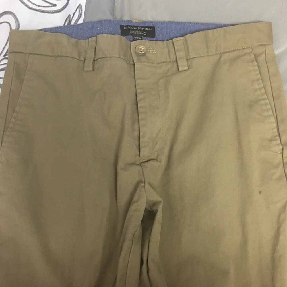 Banana Republic Khaki Pants